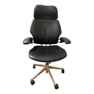 Humanscale Freedom Seat