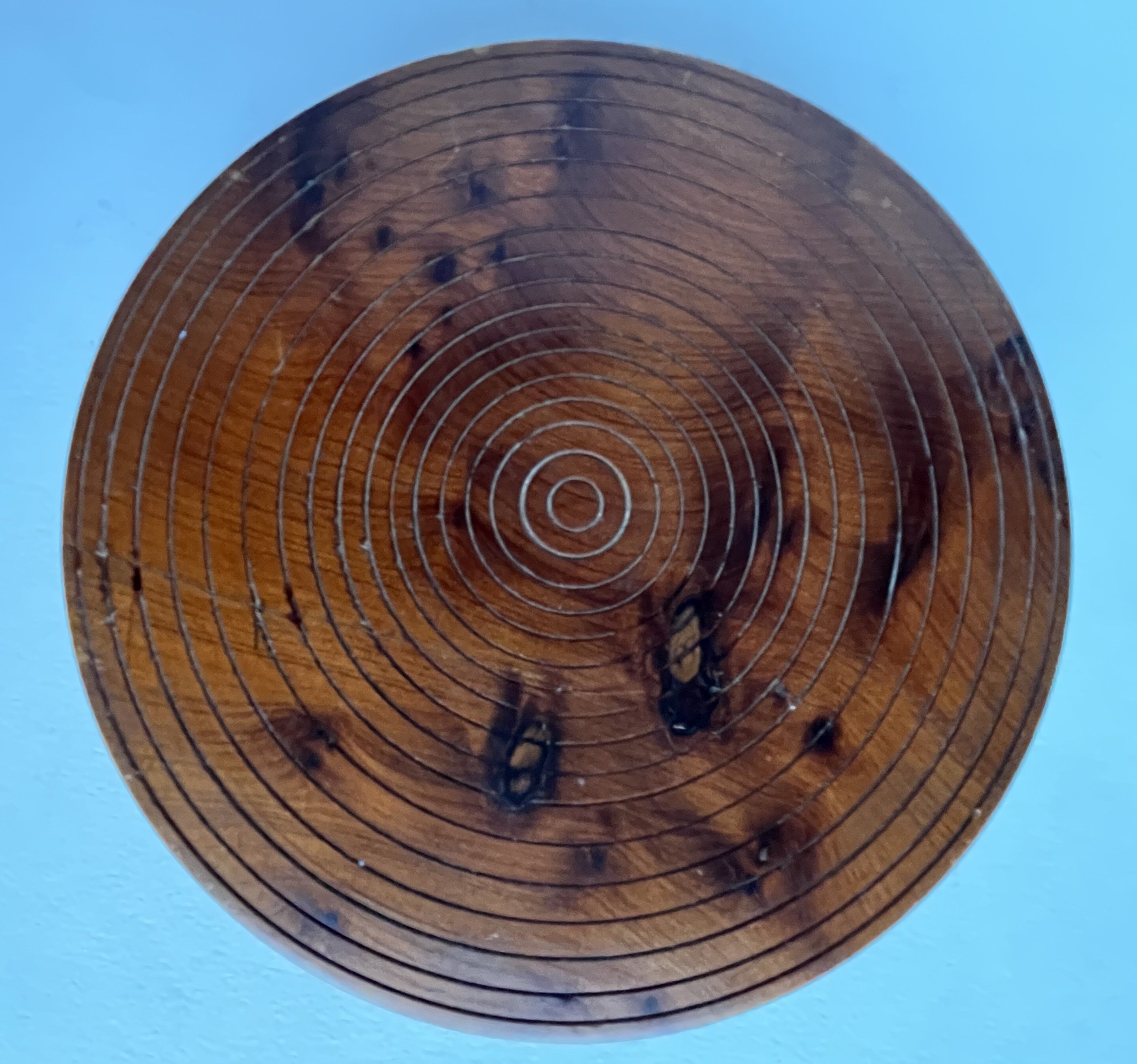 Bonbonnière ronde en bois