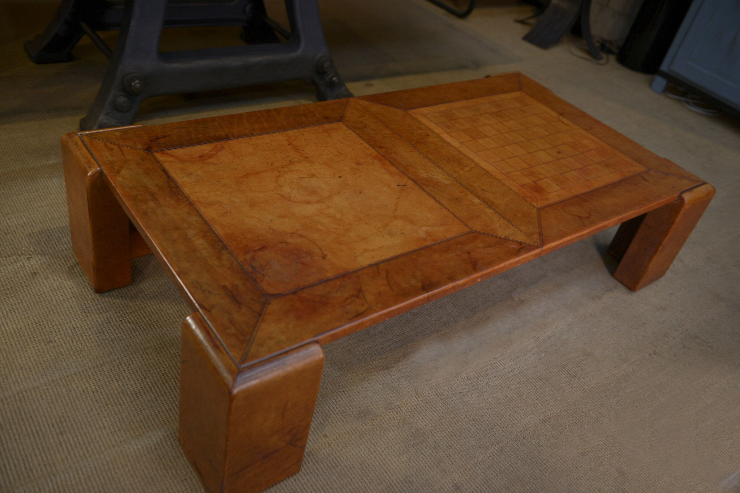 Leather coffee table 1970 " checkers "