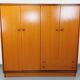Armoire dressing moderniste vintage en teck et noyer des années 60 70
