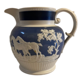 Water pitcher
