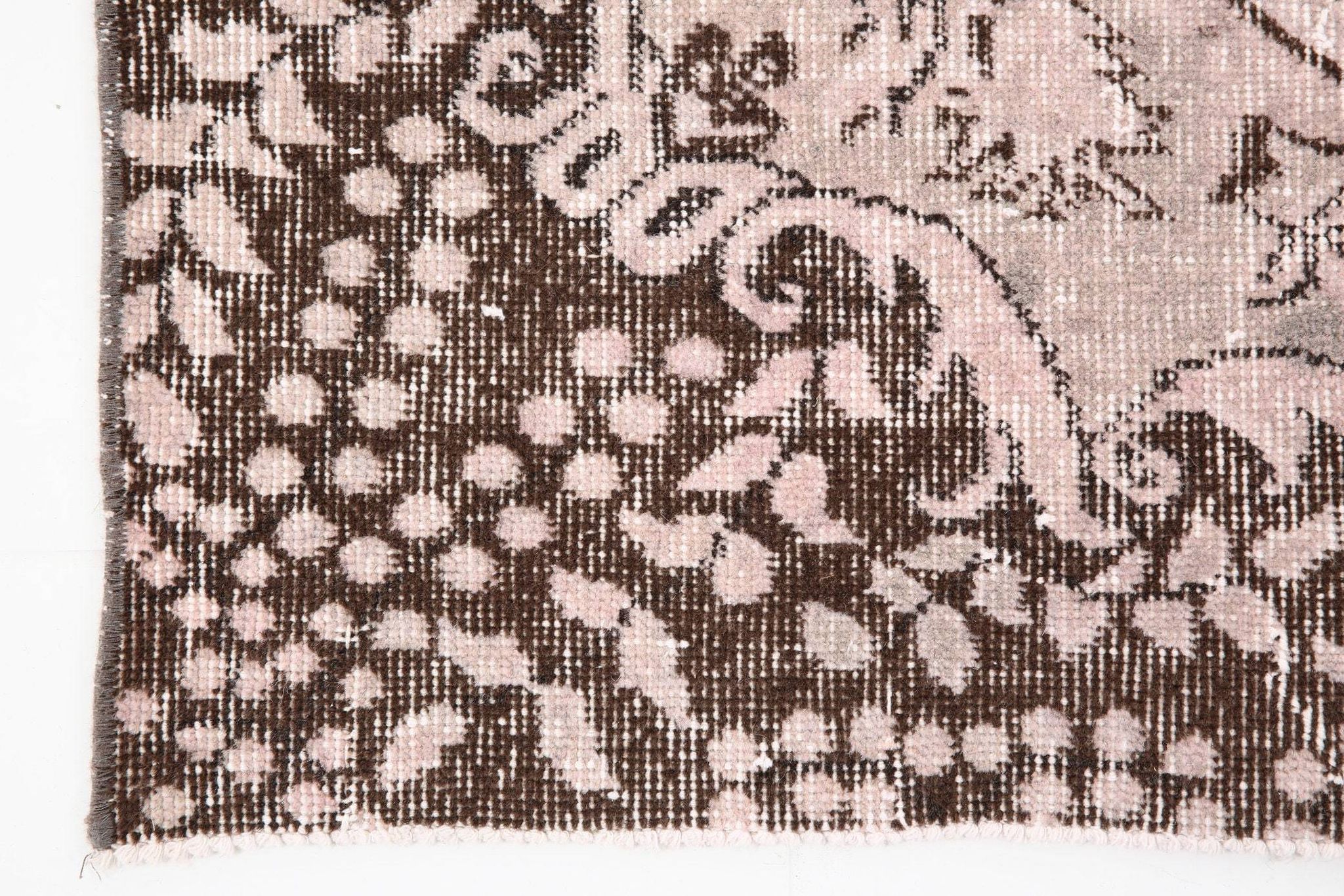 6' x 8' Pink Turkish Vintage Rug 199x287 cm