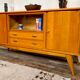 Enfilade moderniste en chêne longueur 197 vintage 1950 pieds compas