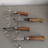 4 glass knife rests