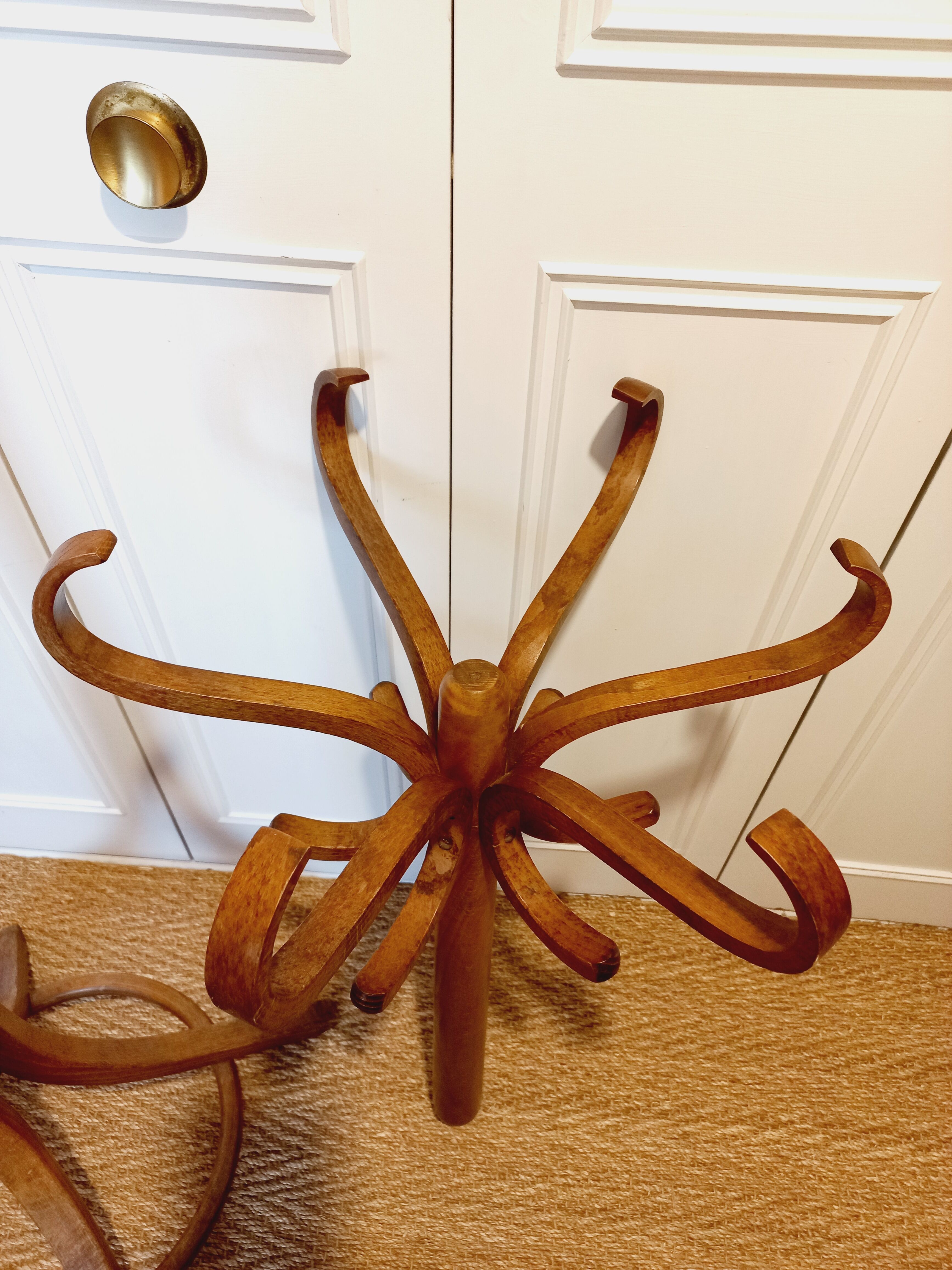 Vintage parrrot coat rack