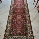 Tapis couloir Hereké fait main neuf