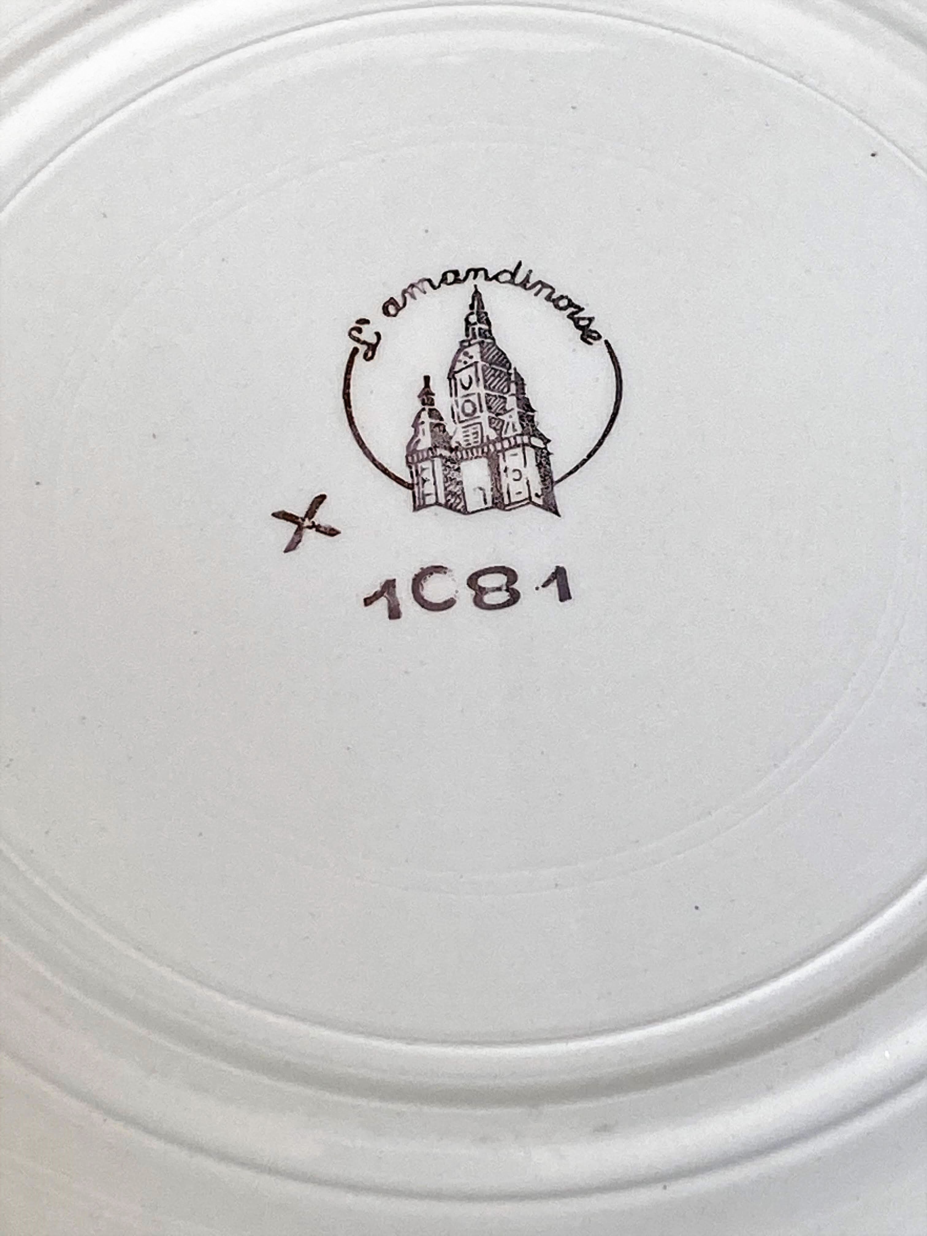 Set of 6 Flat Plates the Almond