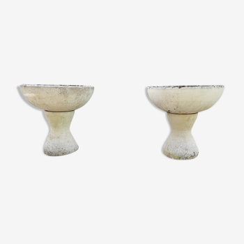 Pair of basins