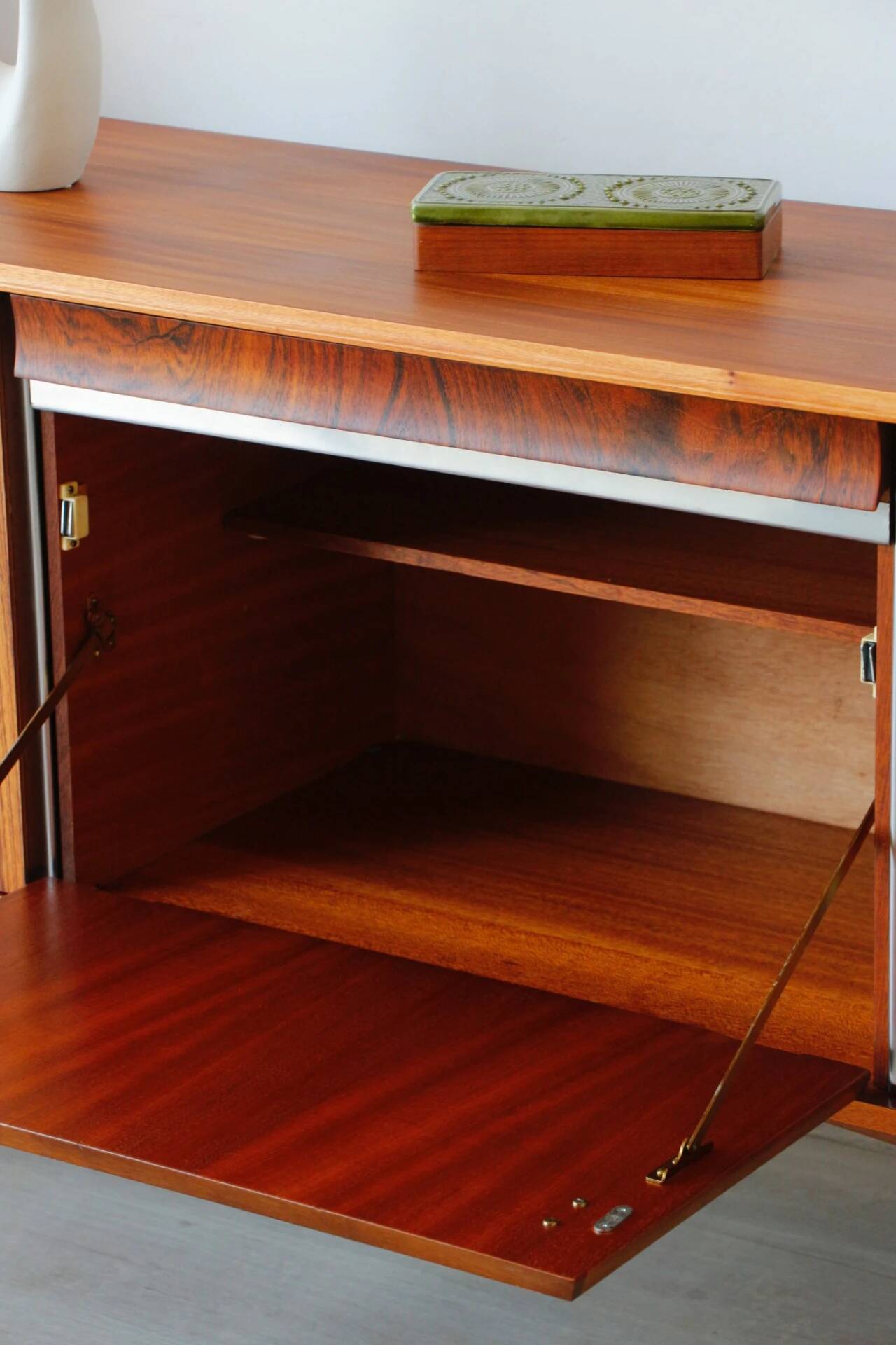 Enfilade scandinave zebrano – buffet vintage années 60