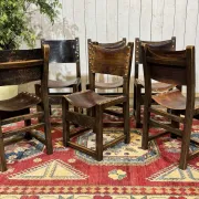 Set of 6 English chairs in oak and fine leather from the late 19th century.