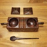 Salière et poivrière en bois