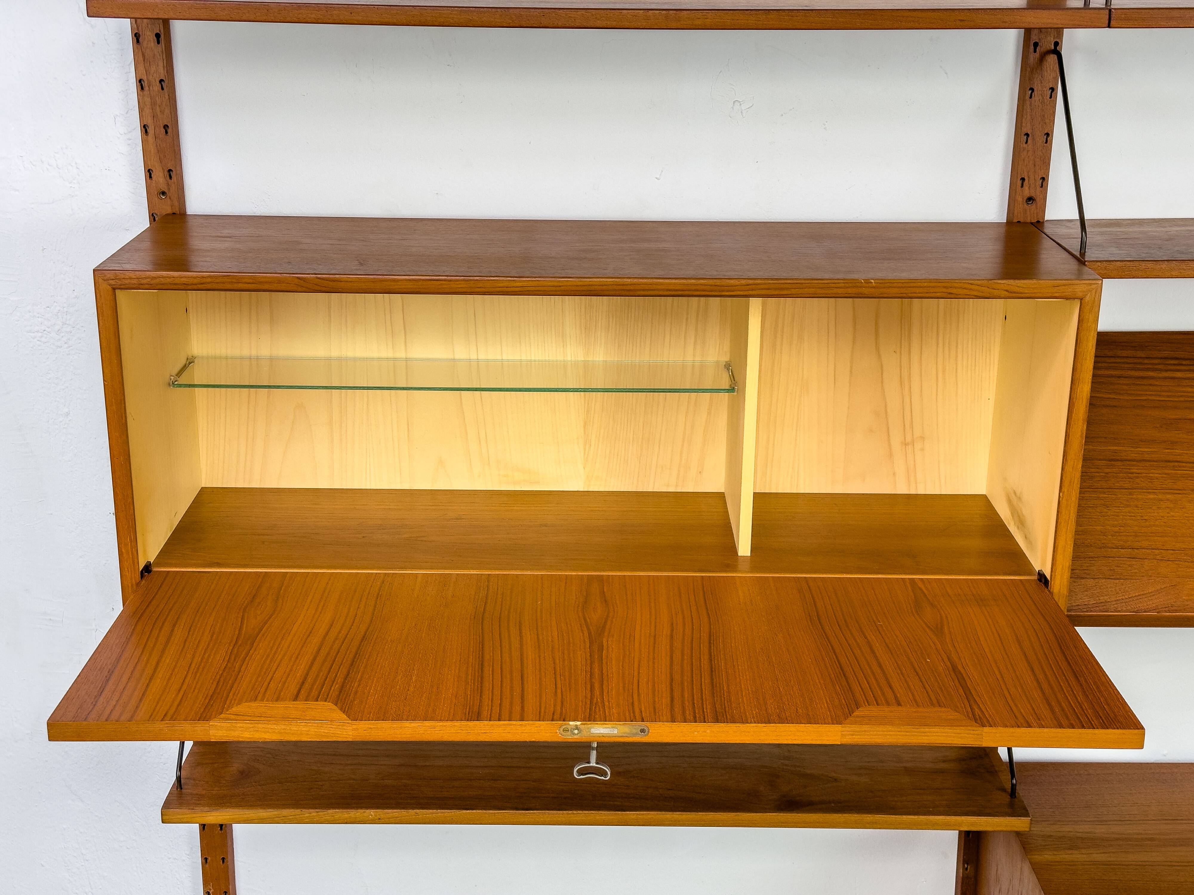 Système mural en teck par Sven Ellekaer pour Albert Hansen, années 1960