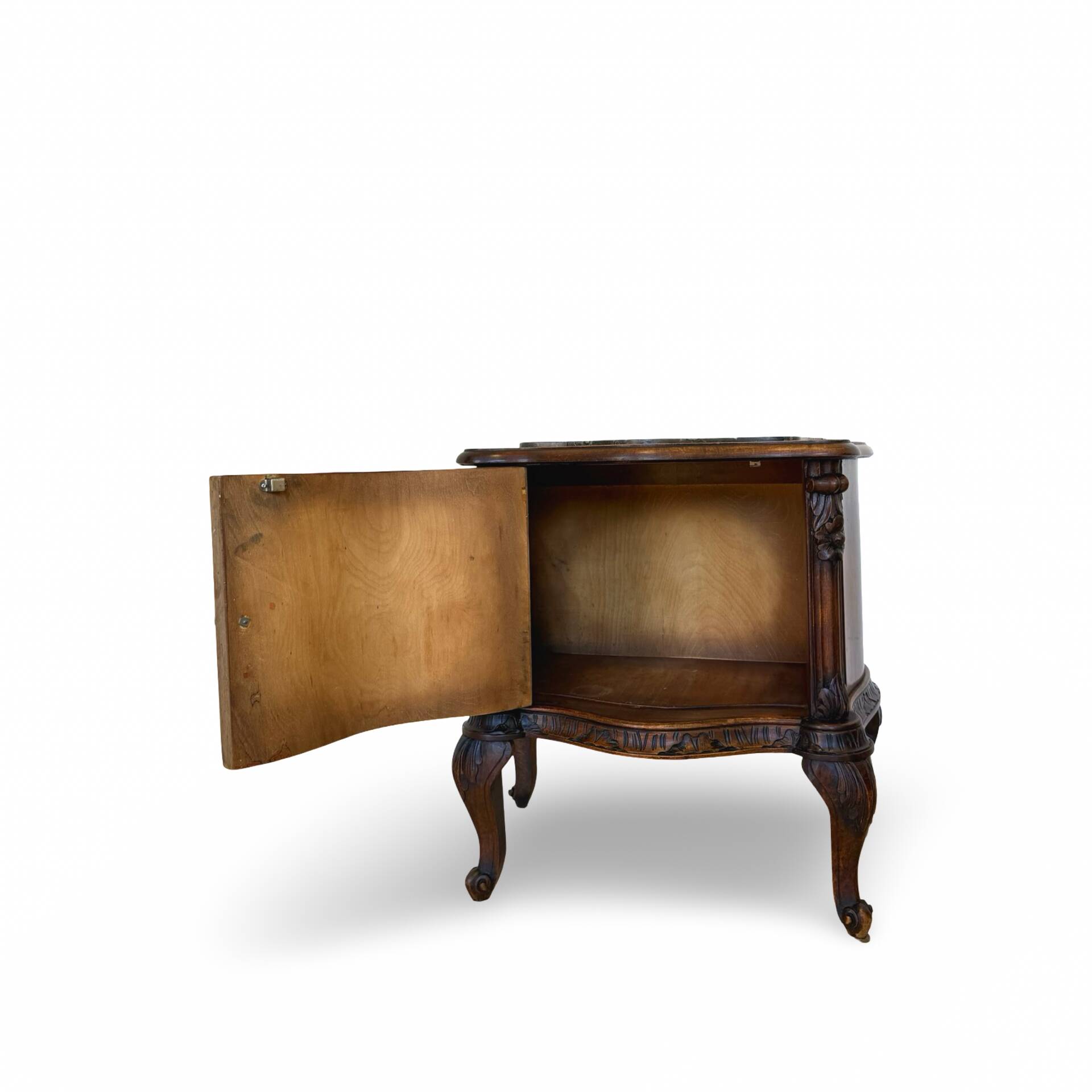 serpentine nightstands in walnut Art Deco