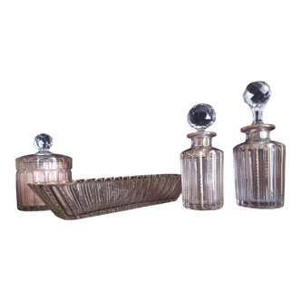 Ensemble de toilette en cristal de Baccarat modèle cannelures (avant 1936)