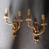 Paire d'appliques murales en bronze style louis xv