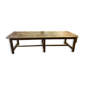 Farm table
