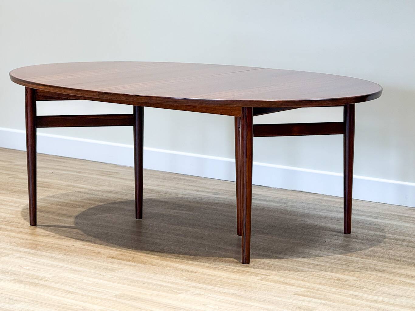 Extendable dining room table and chairs (by Kristian Solmer Vedel)