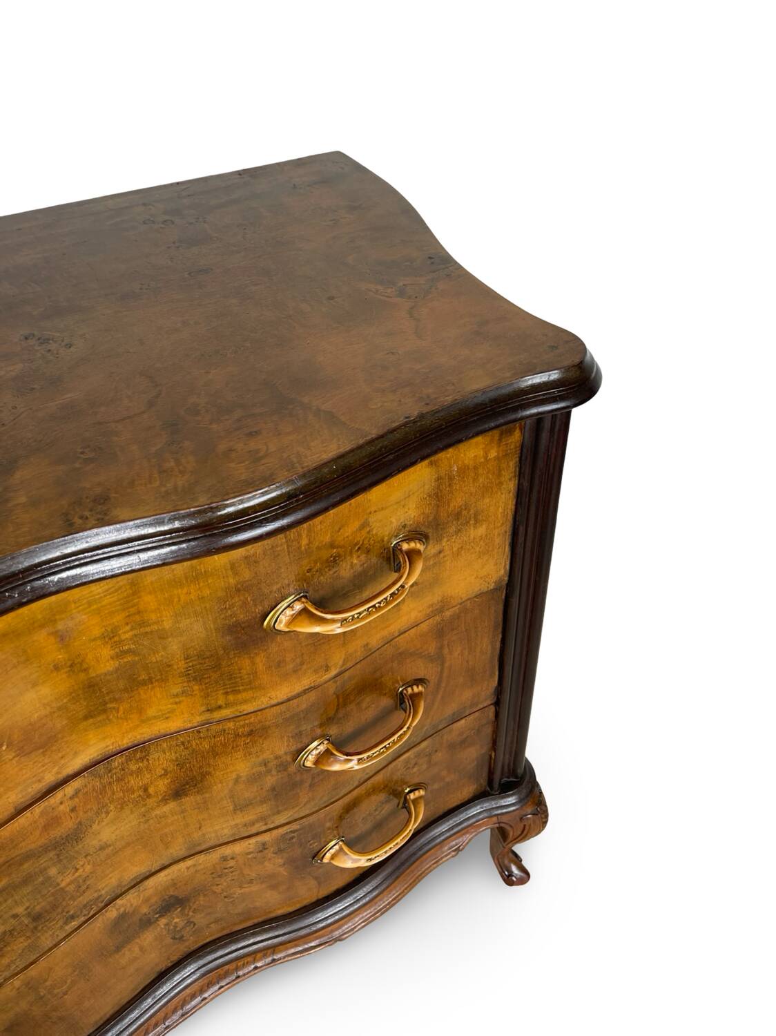 Commode italienne Art déco en loupe de noyer, années 1940-50