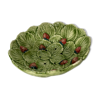 Strawberry dish slurry