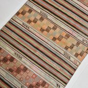 Tapis Kilim rouge pâle et vert