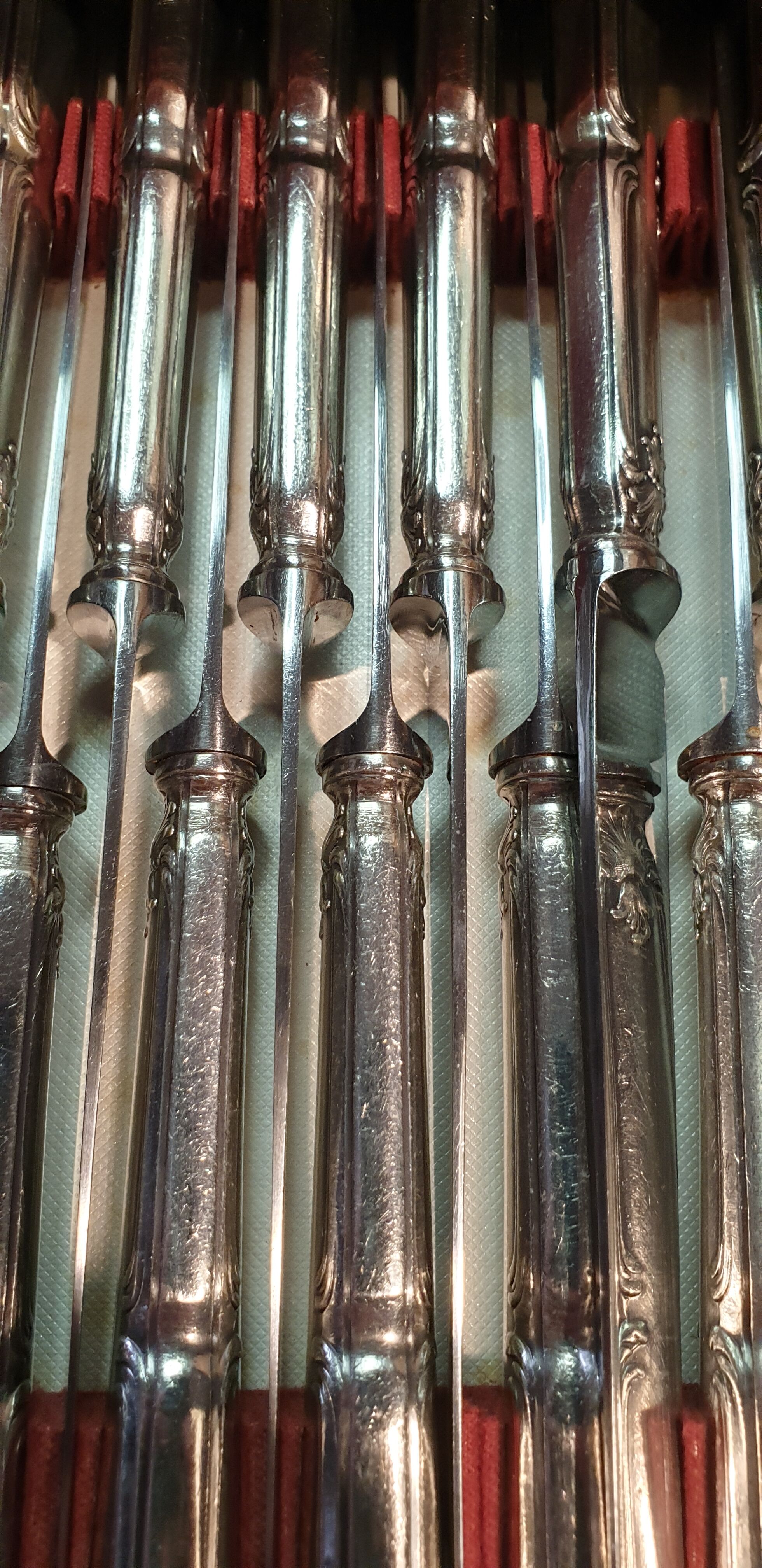 Housewife 64 pieces stainless steel and silver metal nogent