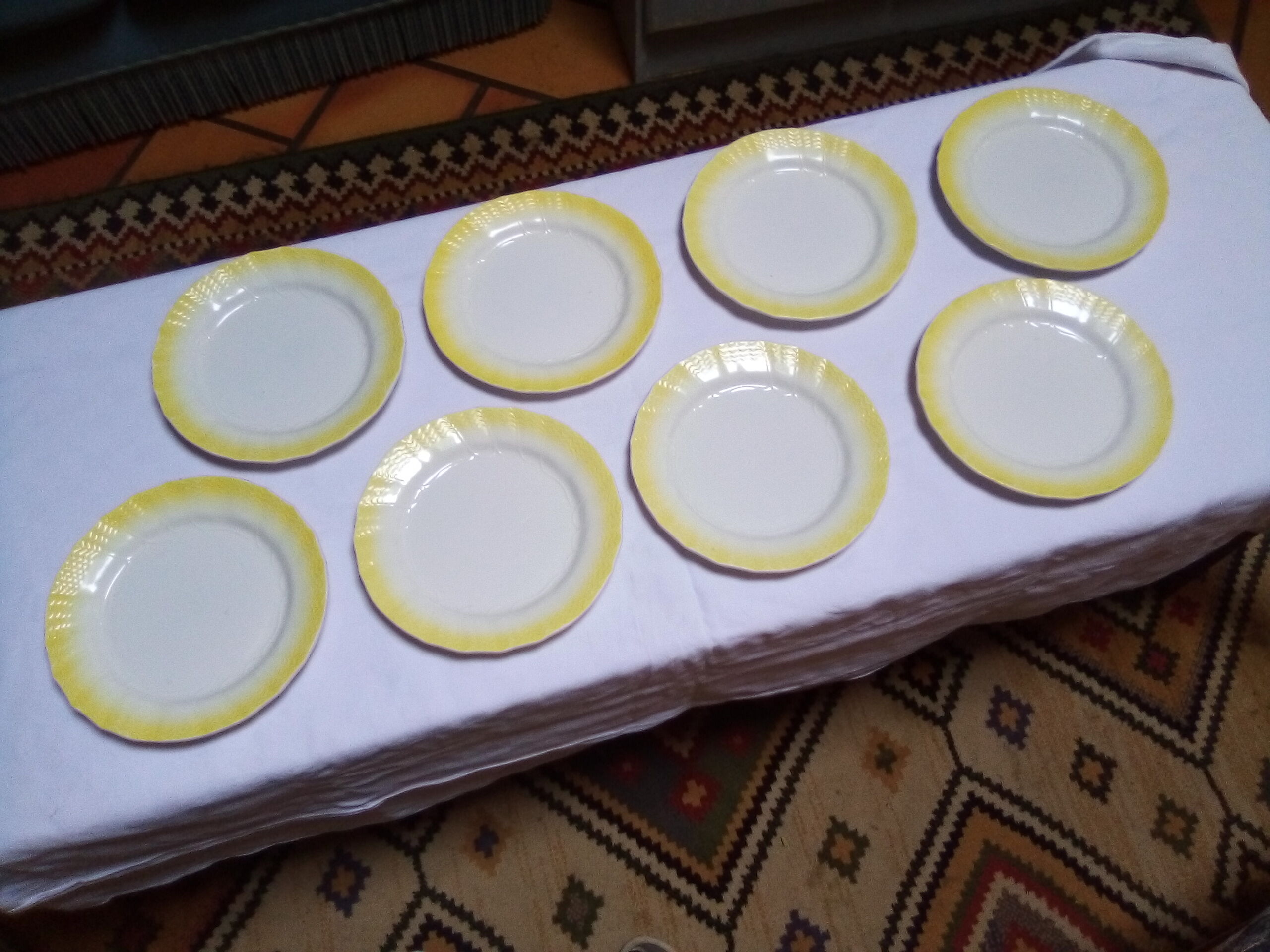 8 Sarreguemines dessert plates