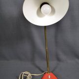 Jean Boris LACROIX (1902-1984), Desk lamp in red lacquered sheet metal, profiled diffuser