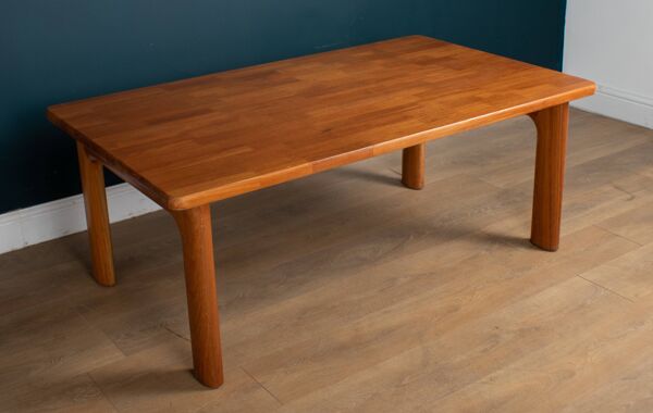 Table basse rétro en teck massif danois restauré des années 1960