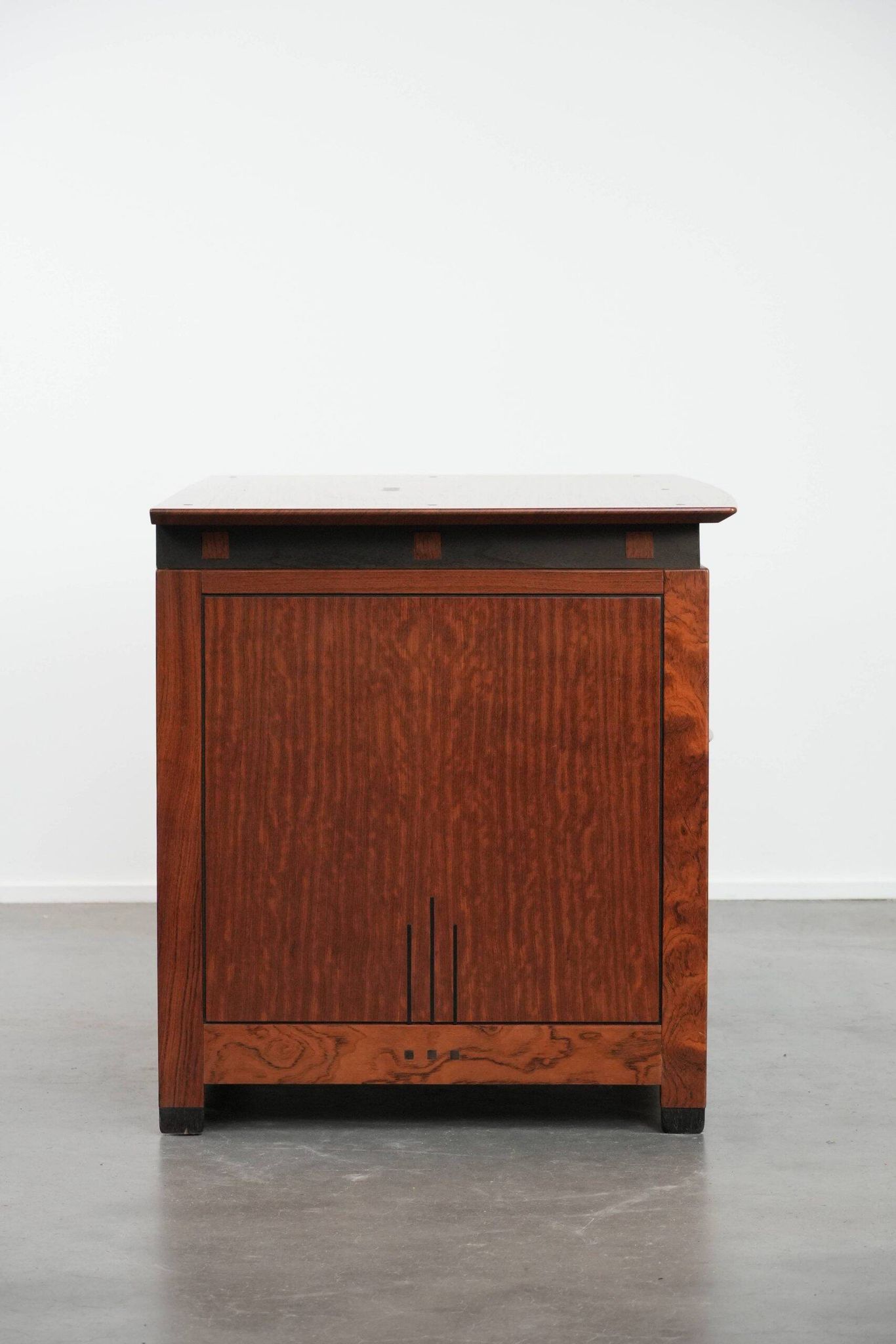 Beautiful Art Deco design furniture / audio and TV cabinet / sideboard