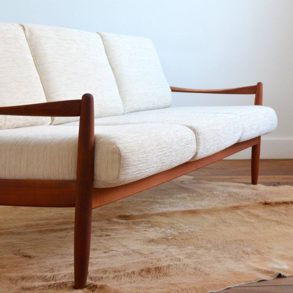 Danish Scandinavian bench / sofa vintage 1960