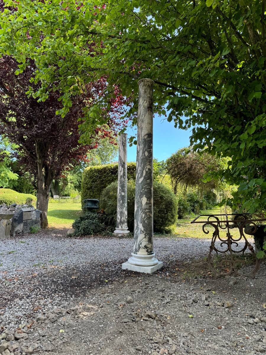 Pair of large green and white cipollino marble columns, 294cm high, Italy circa 1880