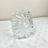 Vintage glass basket emptier