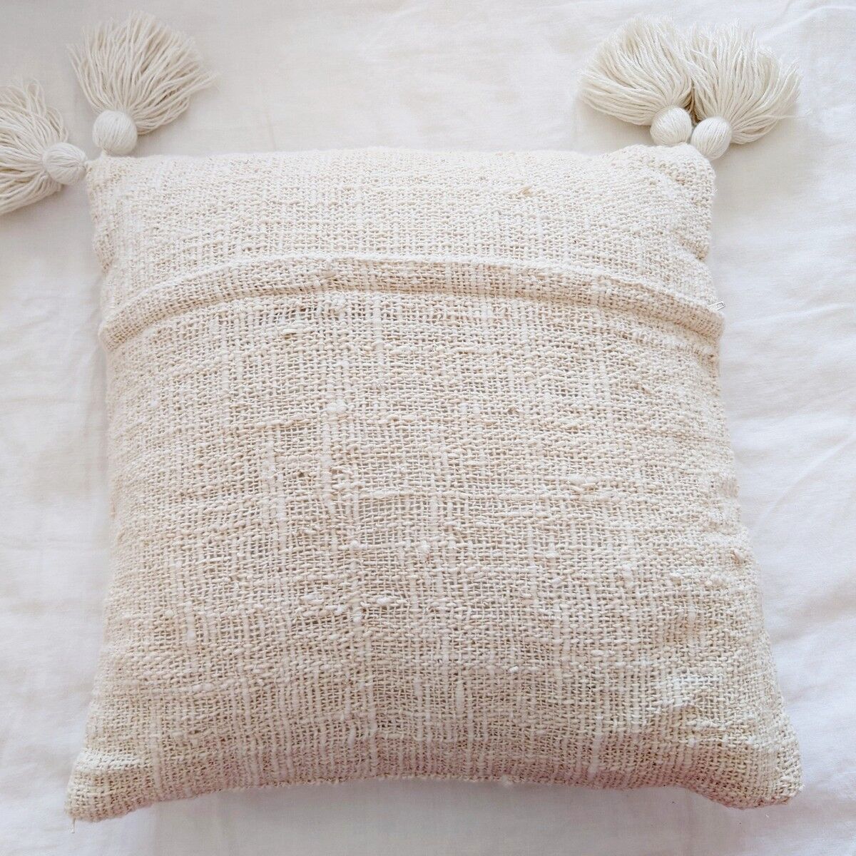 Breeze cushion cover