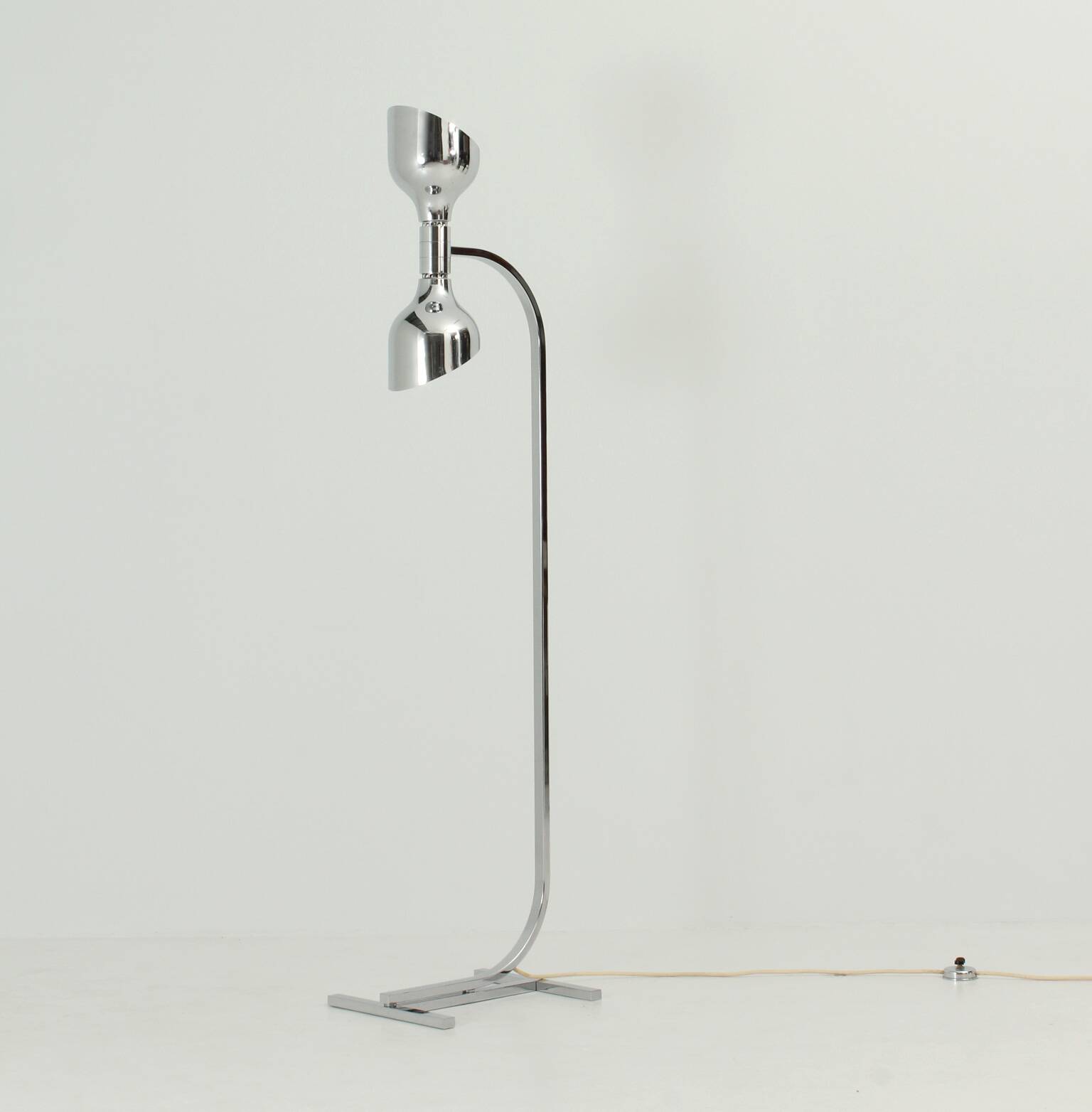 Chromed floor lamp AM/AS by Franco Albini for Sirrah, Italy, 1969