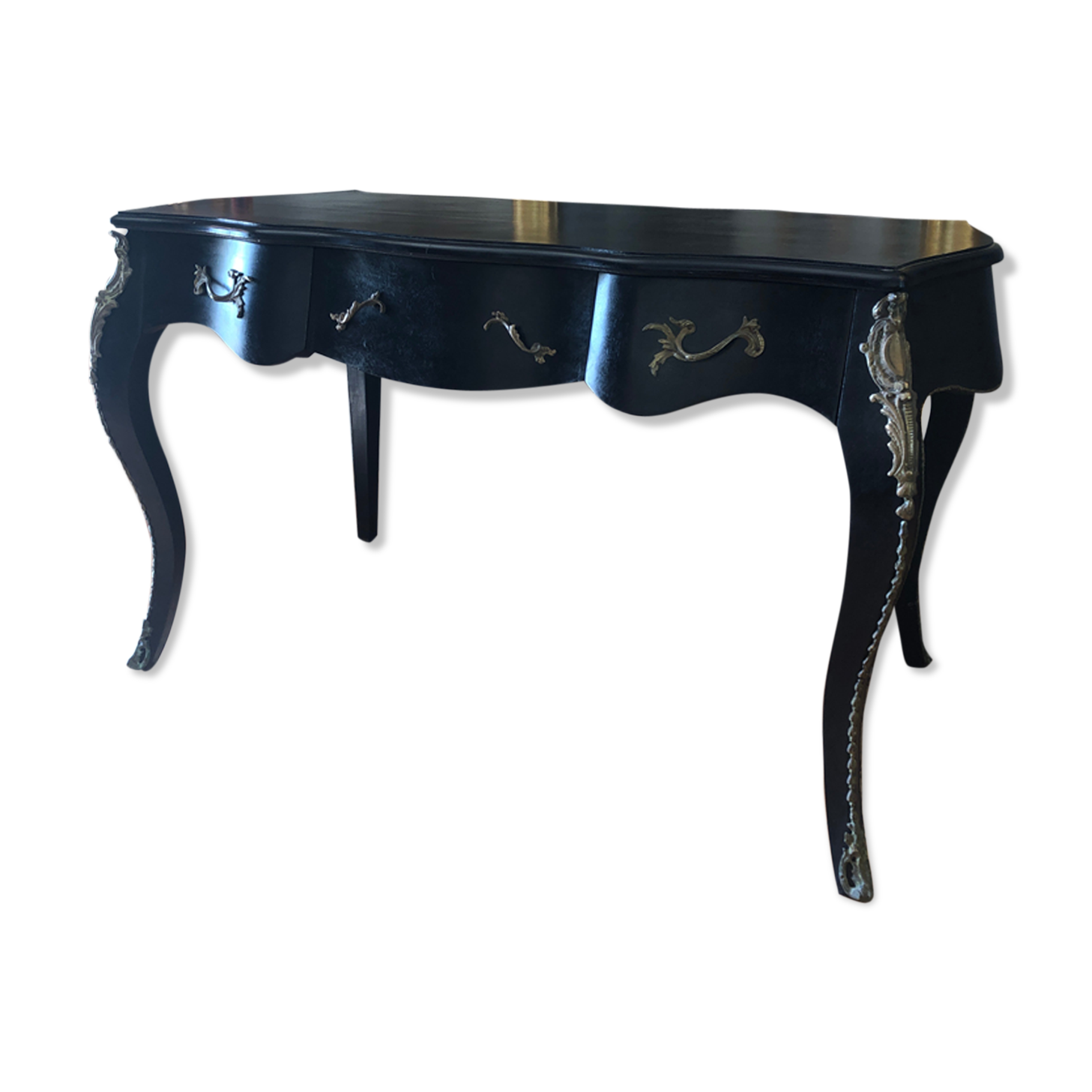 Black-laque desk