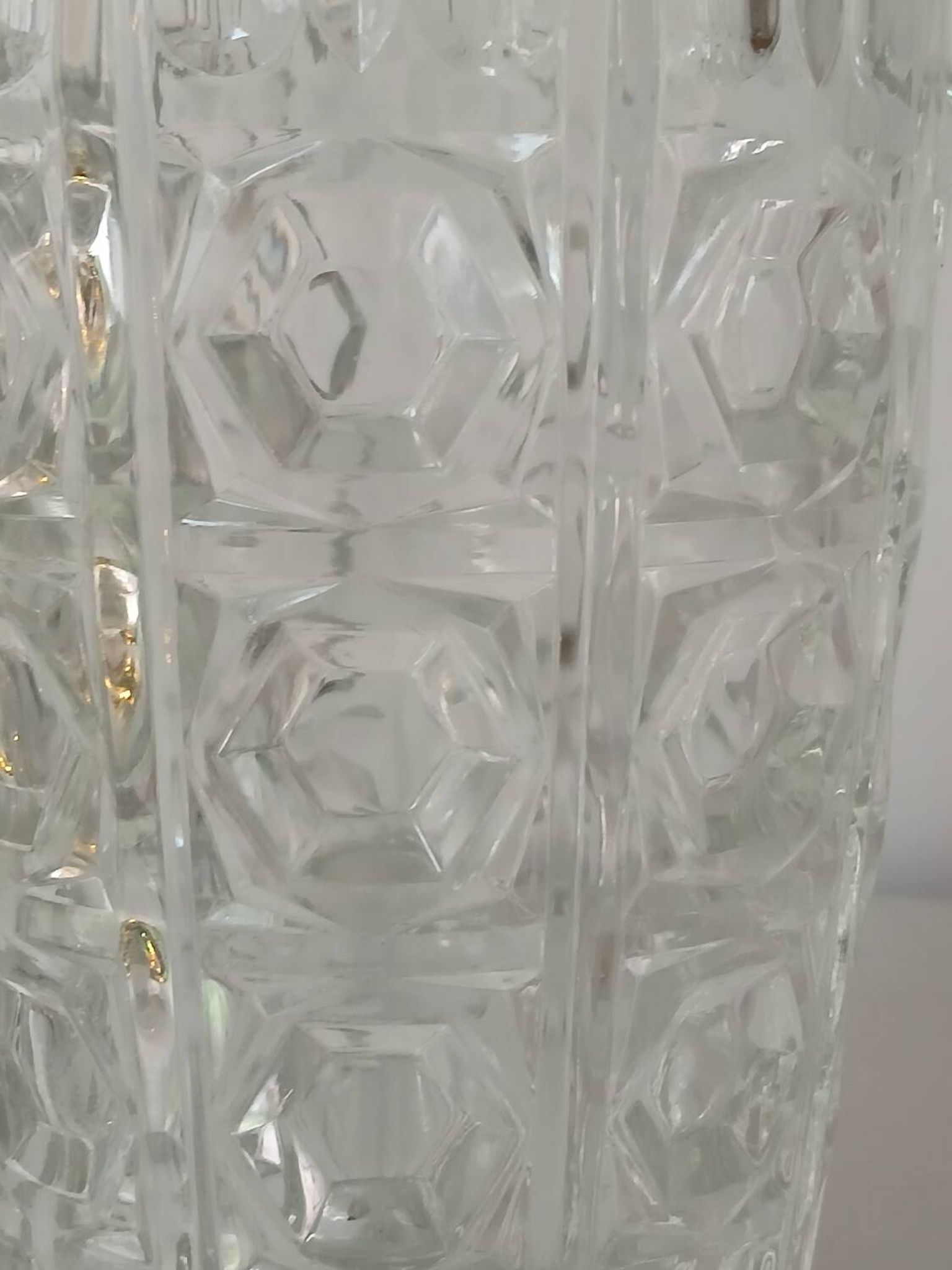 Vase en verre, motif "octogones"
