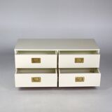 White lacquered chest of drawers and brass handles, 1970s