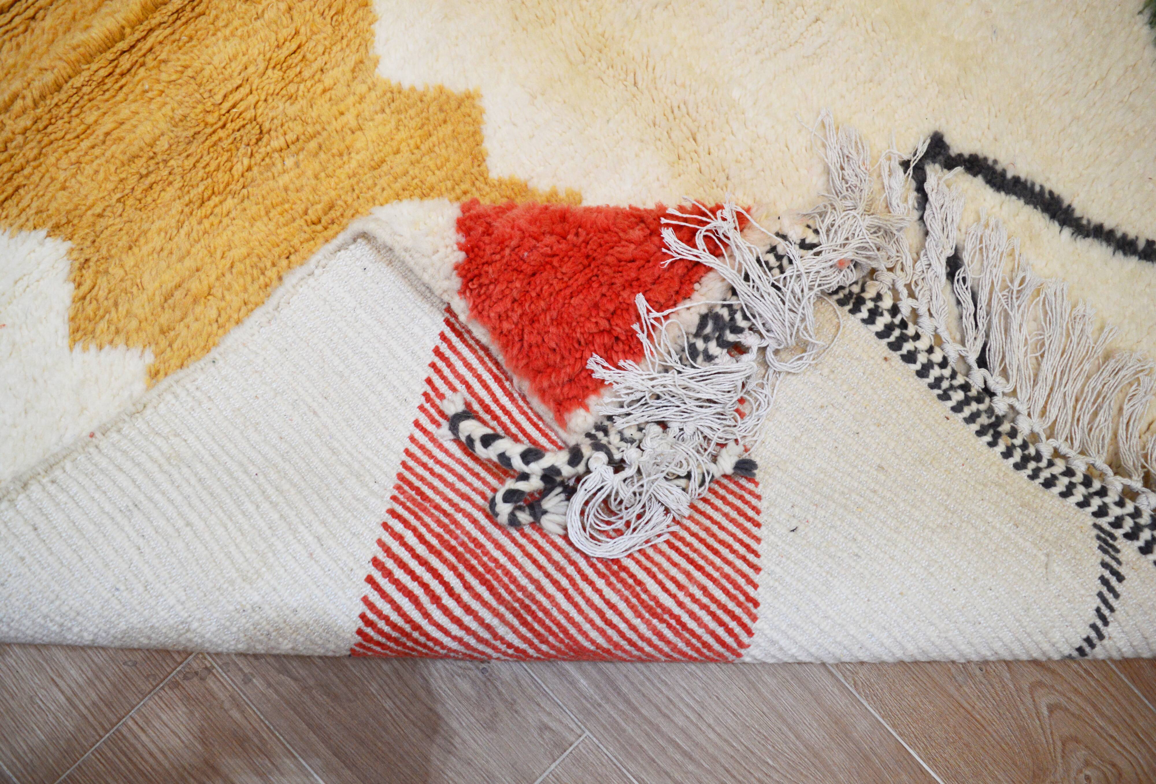 Tapis berbère abstrait 250 x 170 cm