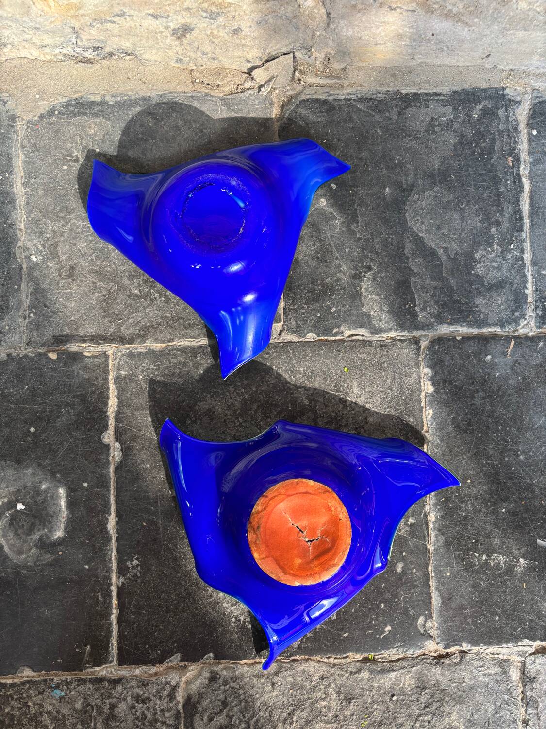2 bowls in mouth blown glass