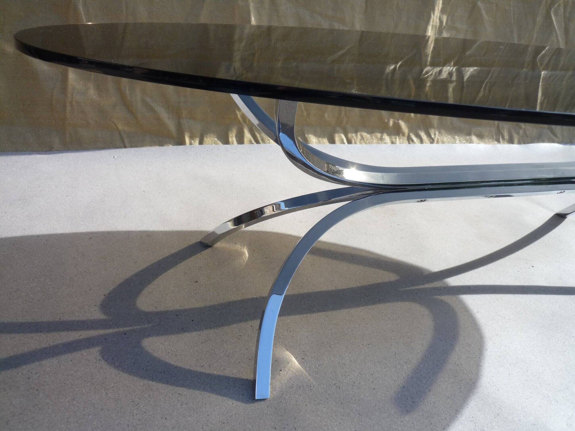 Table basse ovale verre et acier
