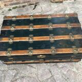Metal and wood trunk