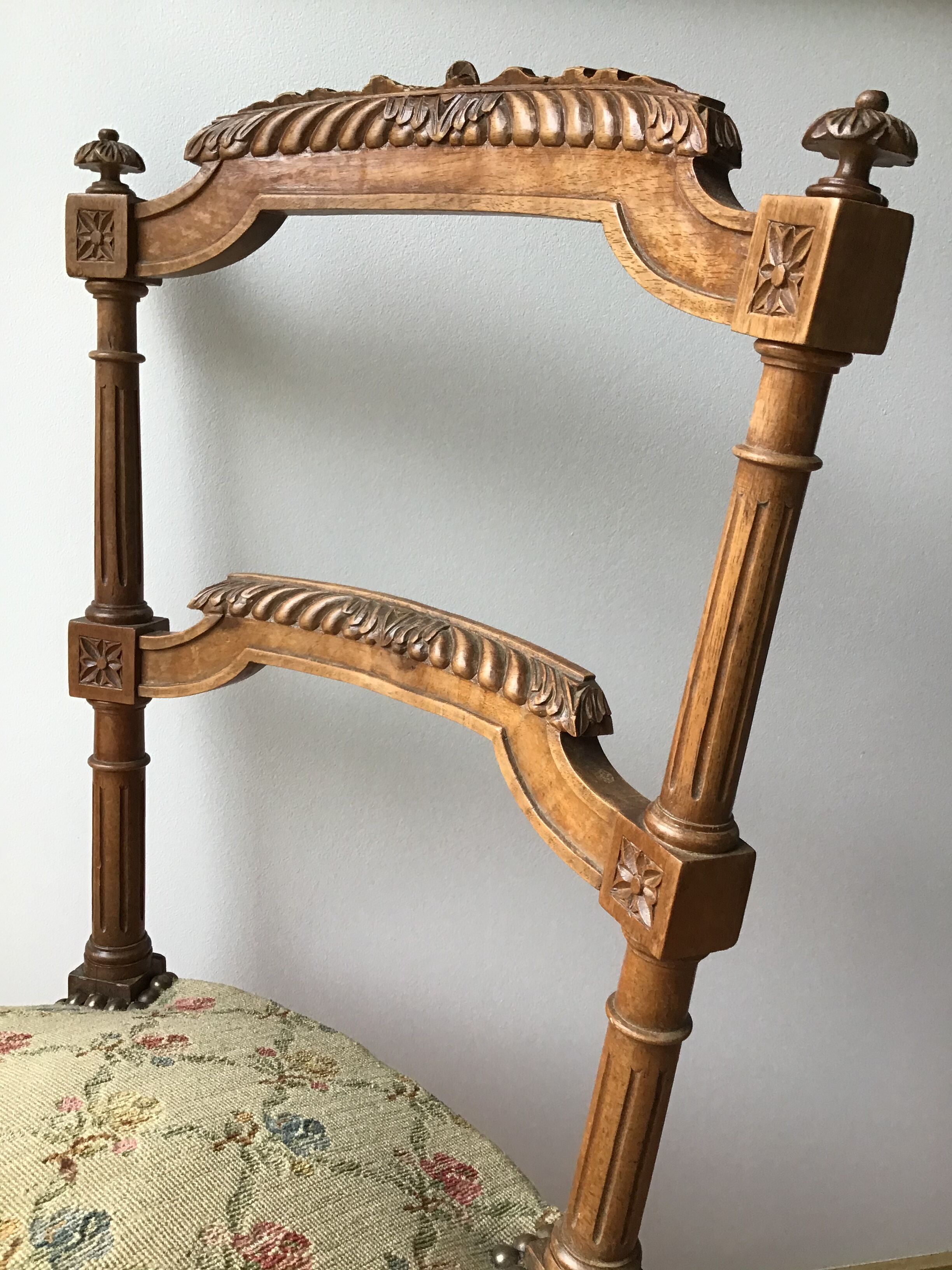 Carved wood-lined chair