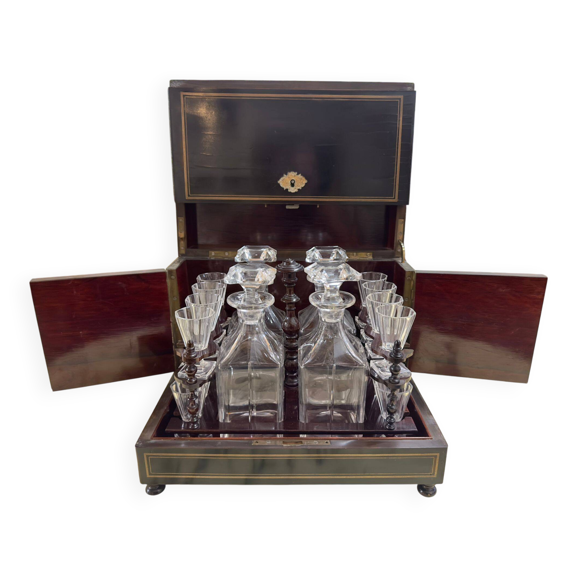 Antique liqueur set – Napoleon III style – 4 decanters + 15 glasses