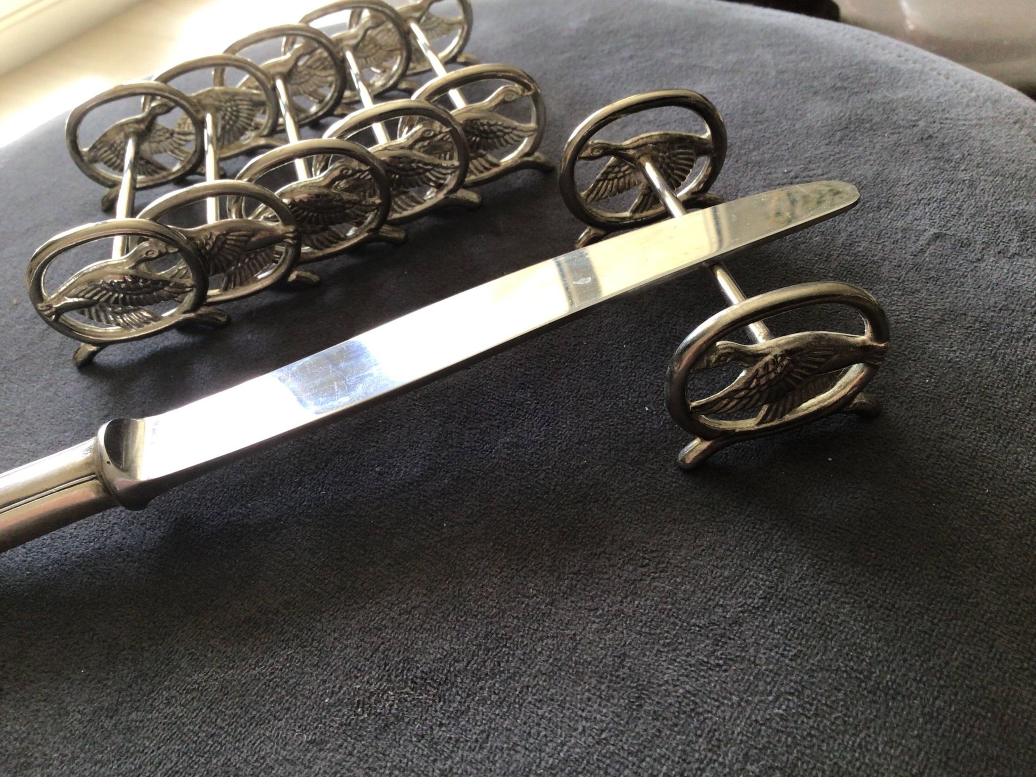 Wild goose knife holder