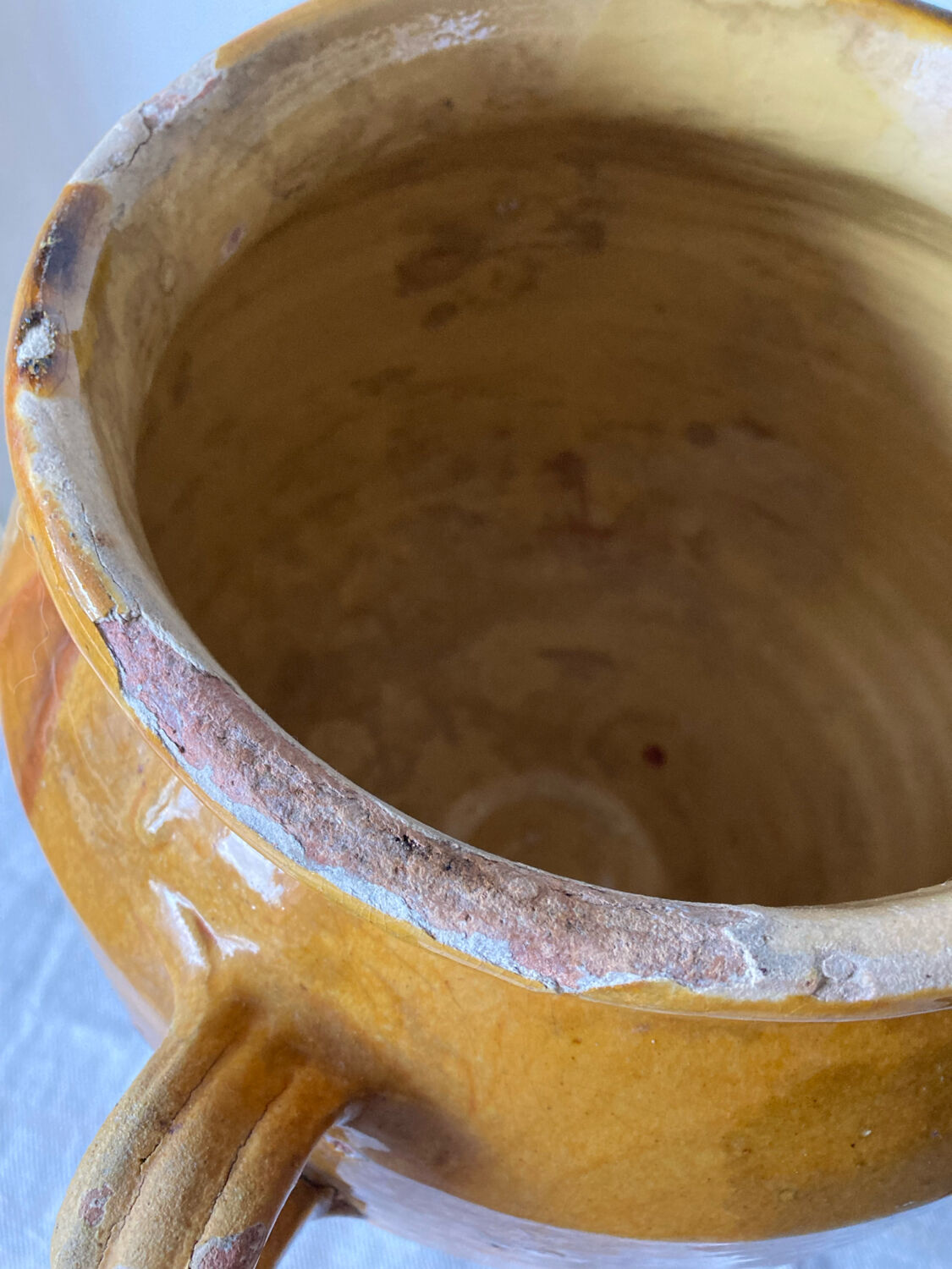 Very large confit pot from the 19th century.