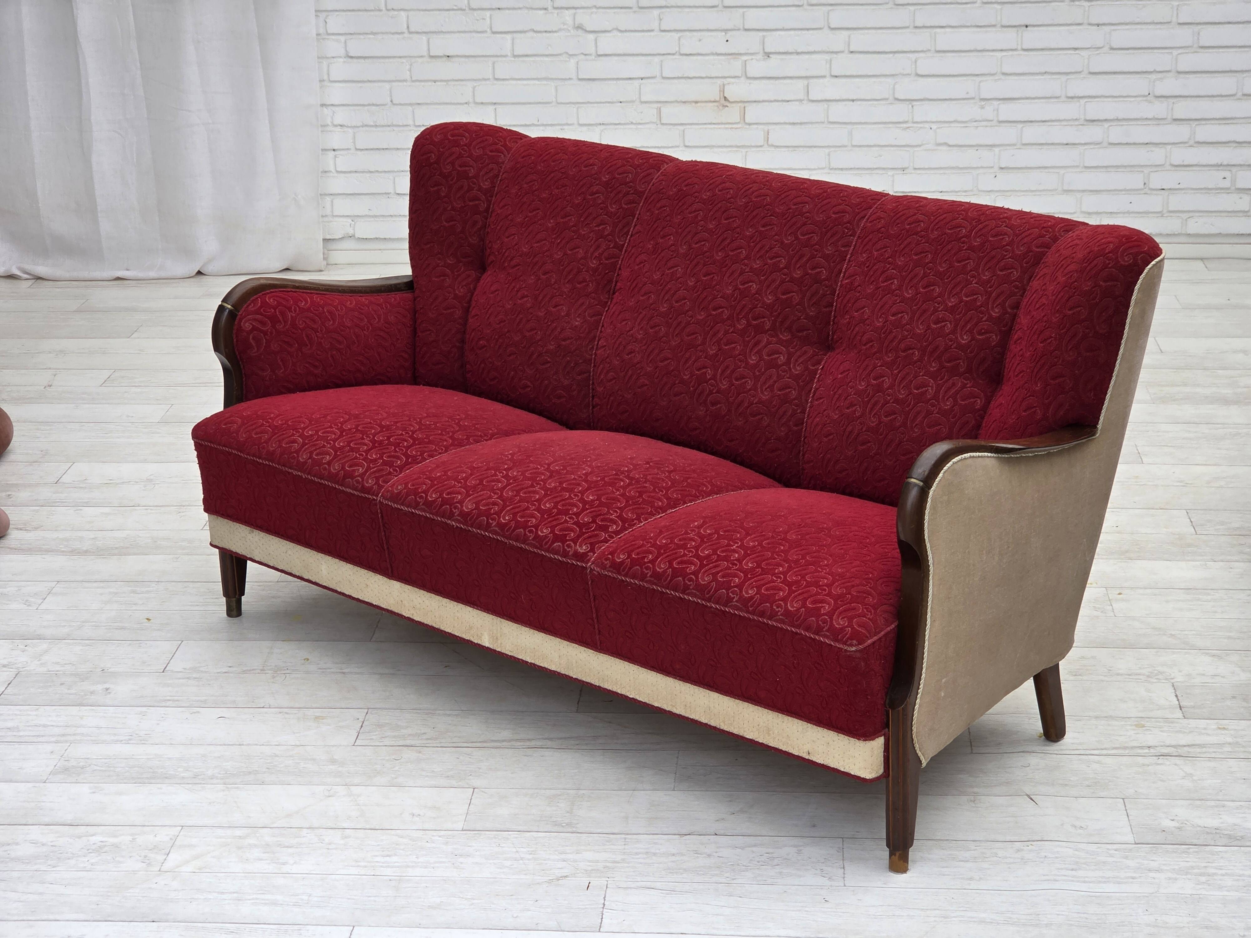 1950s, Danish 3-seater sofa, original red/beige furniture wool.