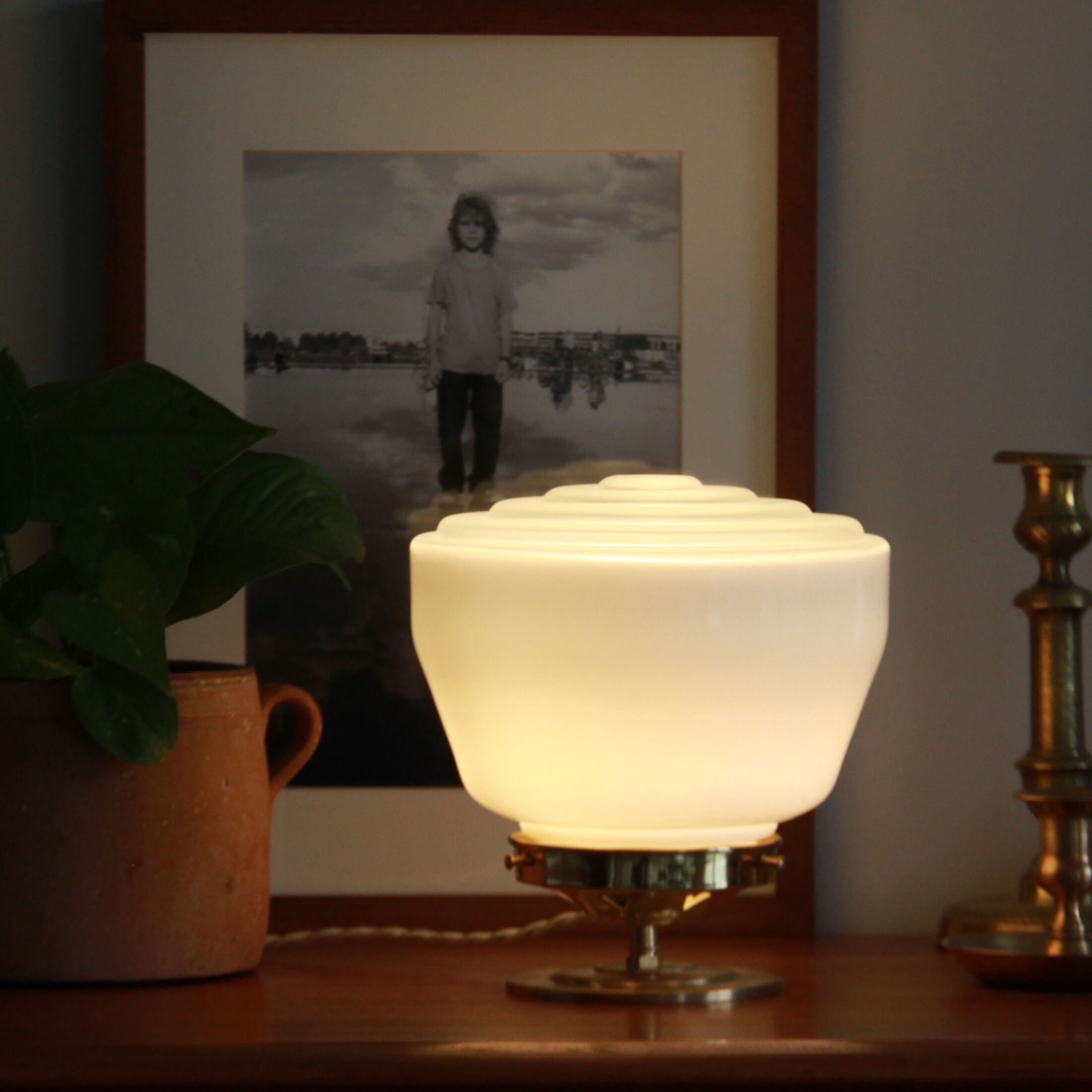 Table lamp brass and glass white