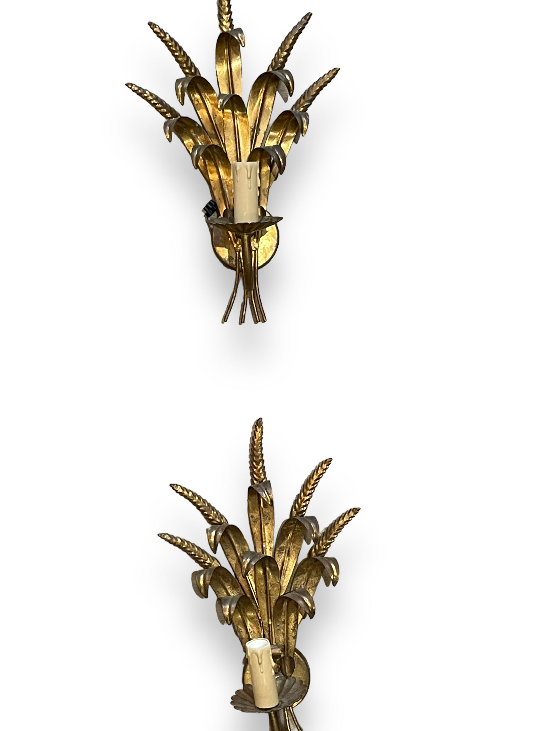 Pair of gilded metal wheat cob sonces