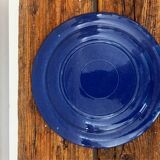 Set of 2 blue plates with white dots