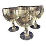 Suite de 4 verres a pied de degustation a vin rouge en cristal